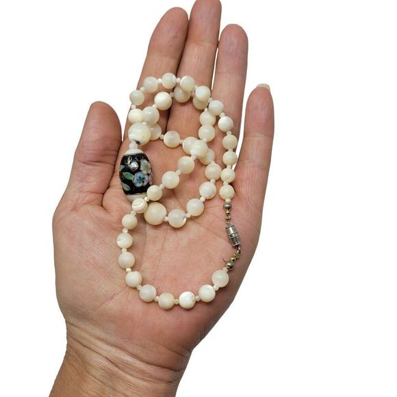 Vintage Cloisonne Tourmaline Princess Necklace White Variegated Barrell Clasp - Picture 3 of 11